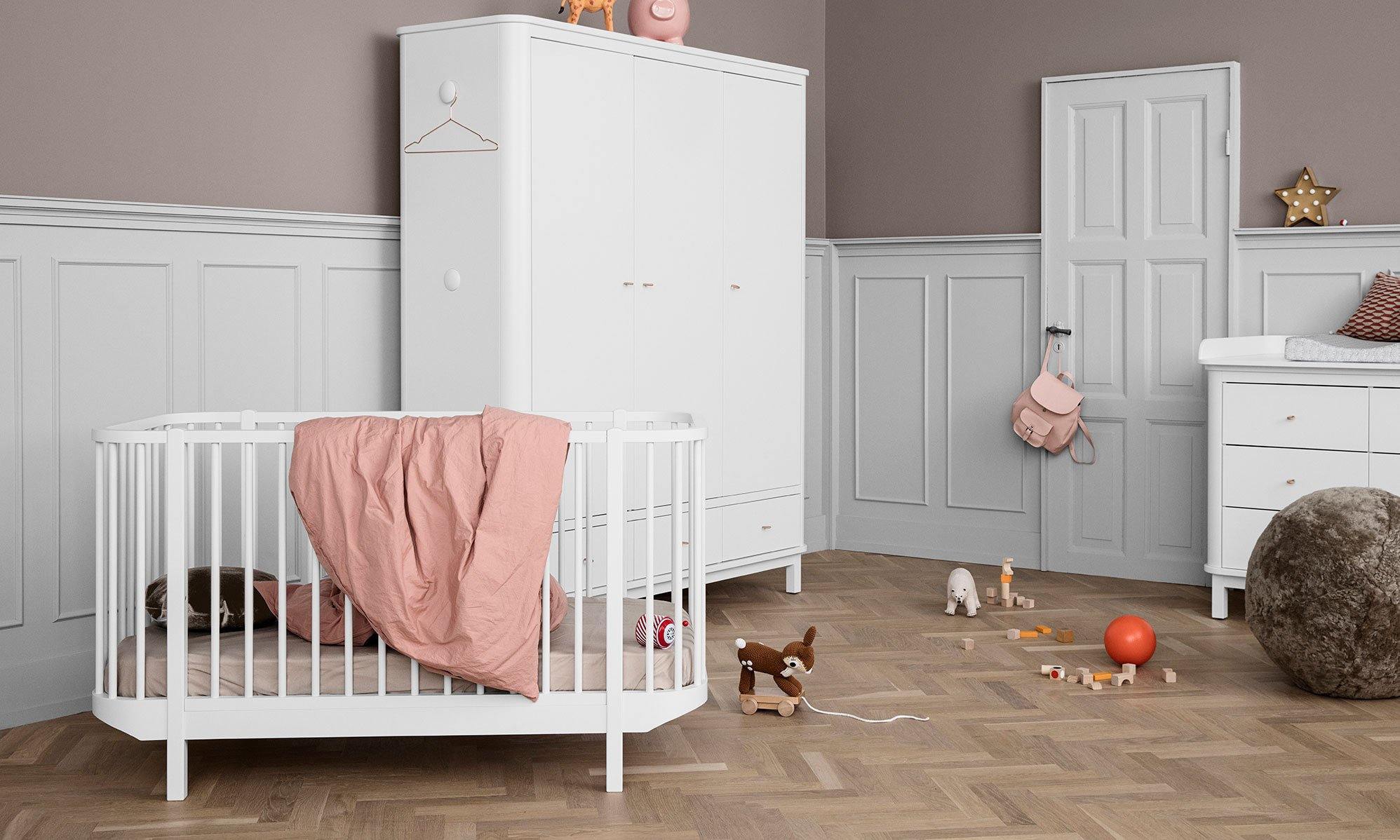 Wood tremmeseng - Oliver Furniture