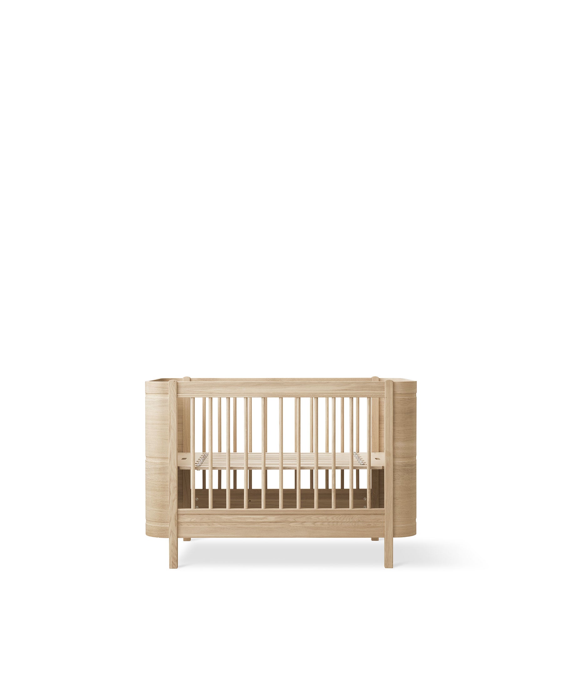 Wood Mini+ cot bed, oak