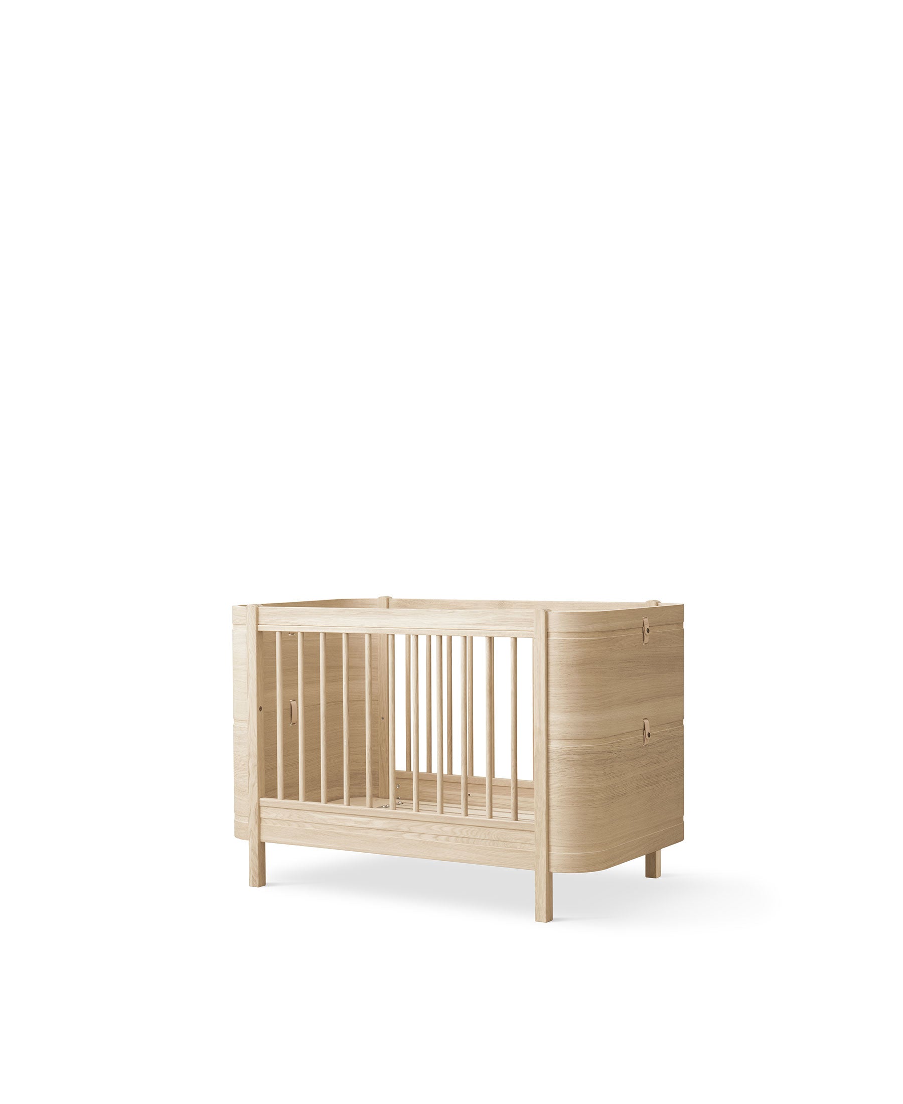 Wood Mini+ cot bed, oak