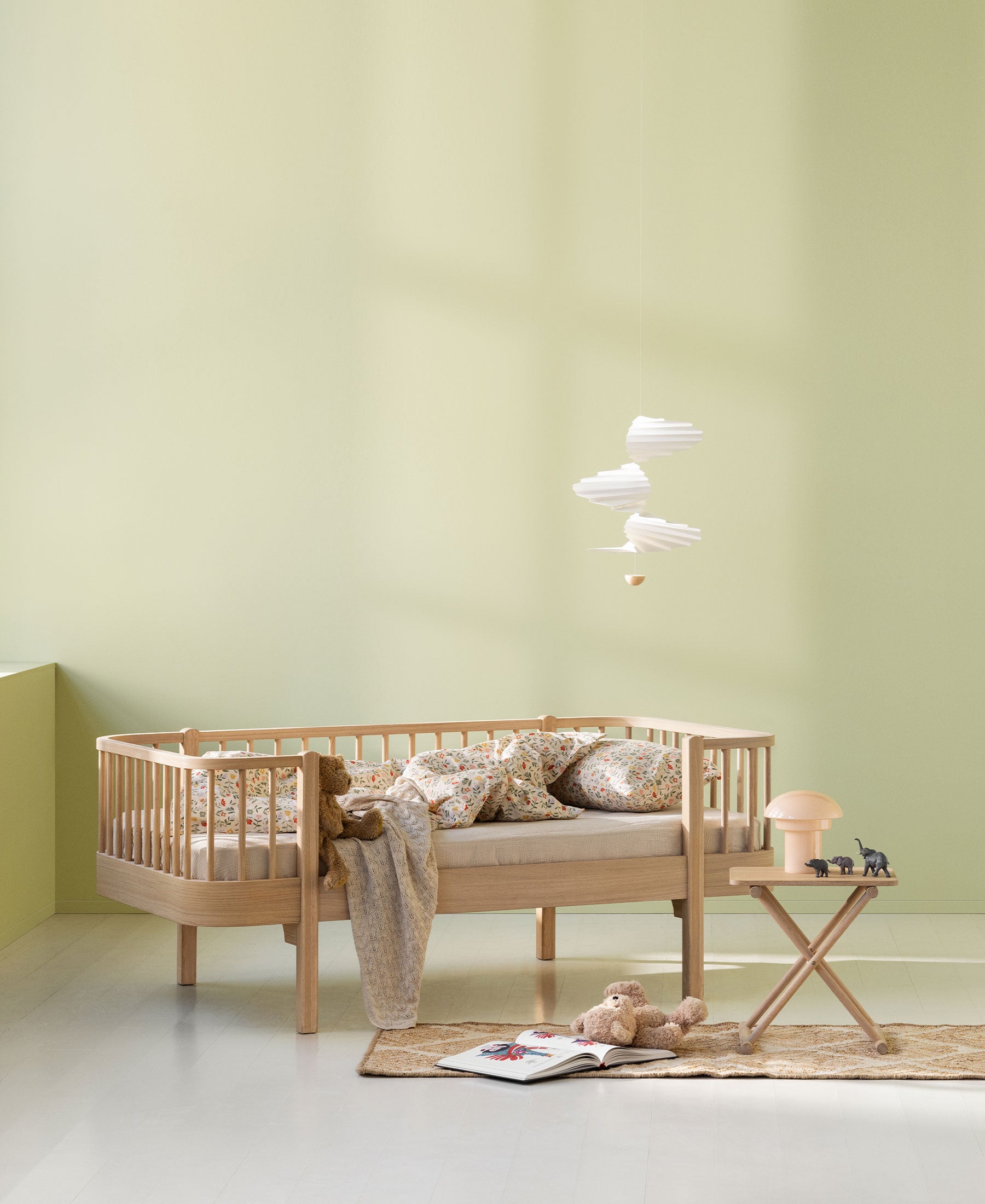 Wood Original junior day bed, oak