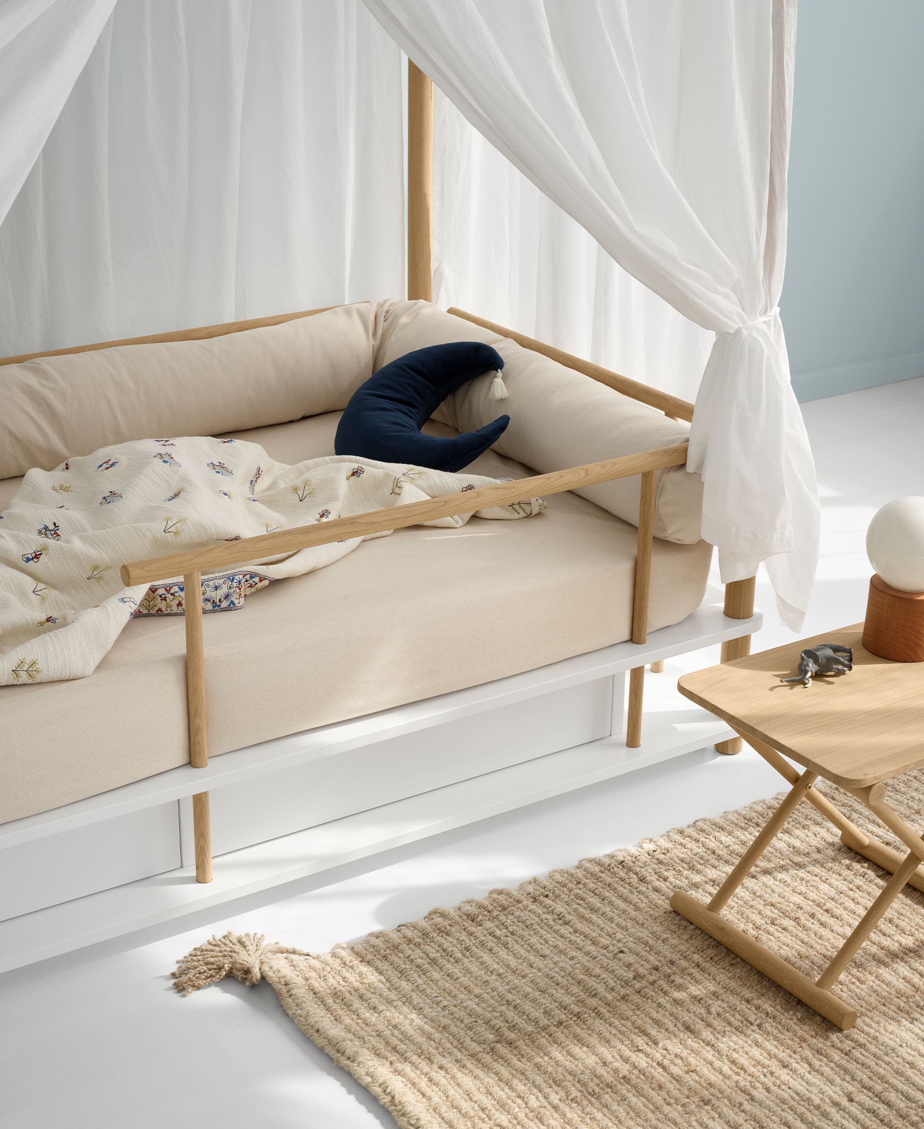 Camp bed snake, undyed