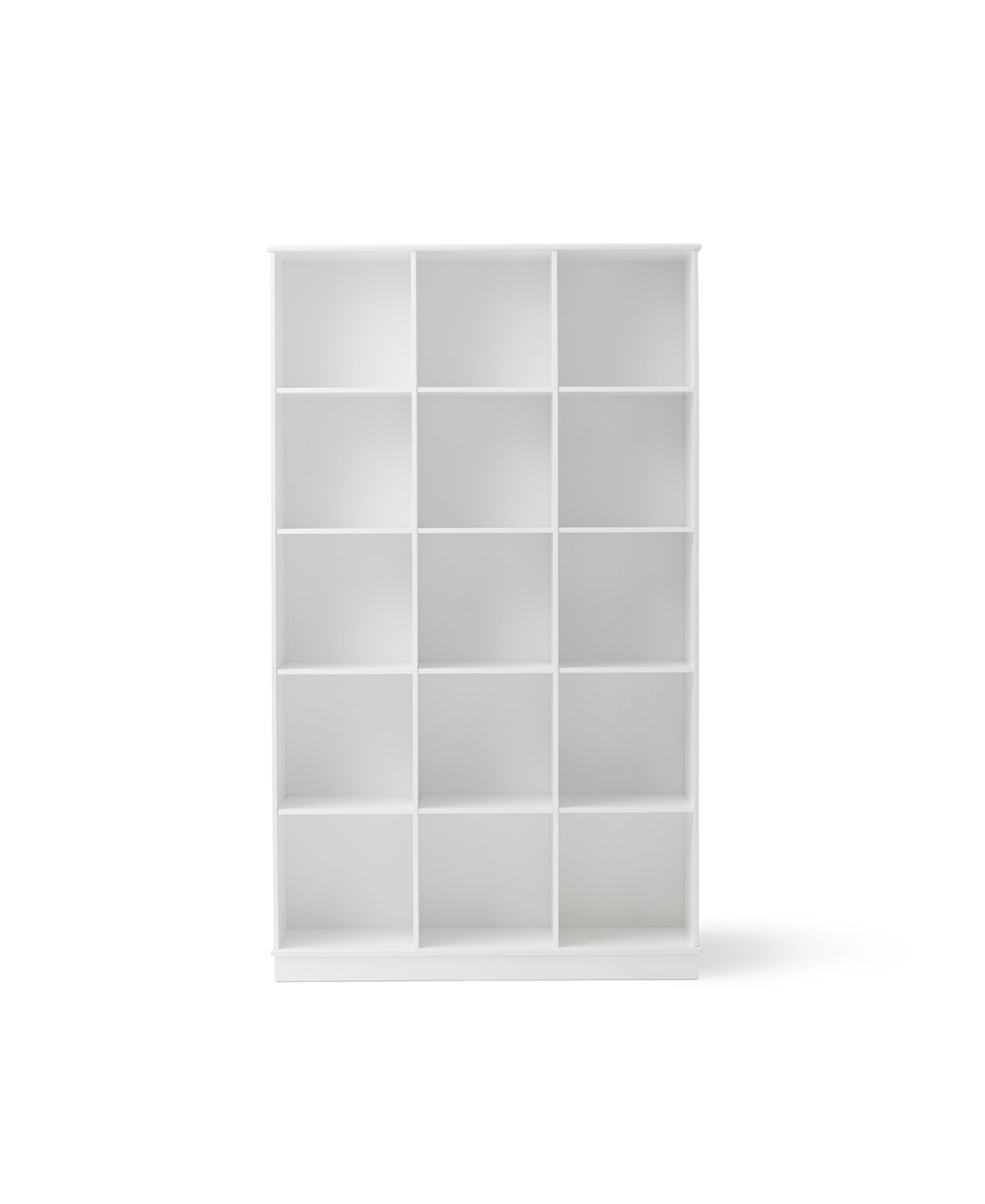 Wood shelving unit 3x5 w. base